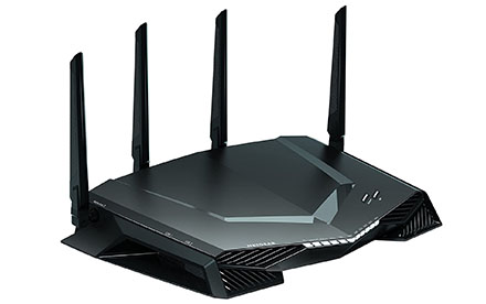 NETGEAR Nighthawk Pro Gaming XR500 Router Wi-Fi con 4 puertos Ethernet y velocidades inalámbricas de hasta 2,6 Gbps, AC2600, optimizado para bajo ping